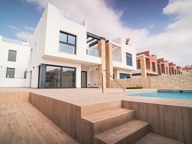 Villa for Sale in Rocio del Mar, Orihuela Costa, Alicante 1