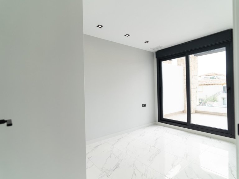 Villa for Sale in Rocio del Mar, Orihuela Costa, Alicante 25