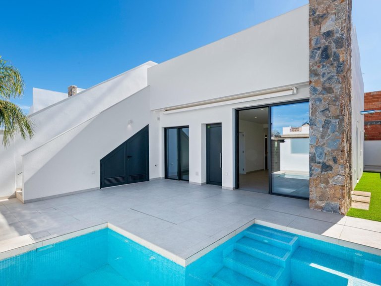 Villa for Sale in La Senda del Recuerdo, San Javier, Murcia 1