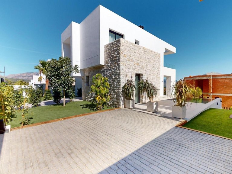 Villa for Sale in Pla de cantal, Polop, Alicante 1