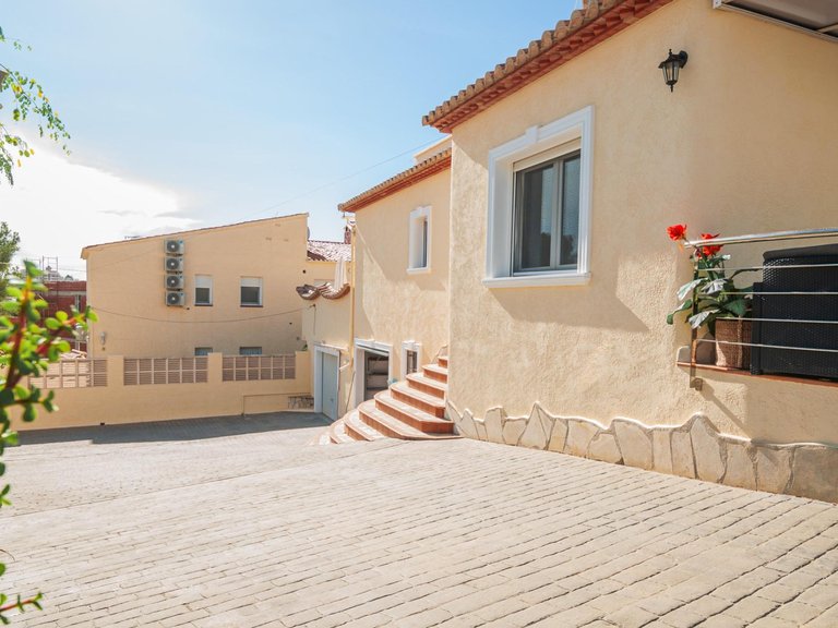 Villa for Sale in Costeres, Calpe, Alicante 12