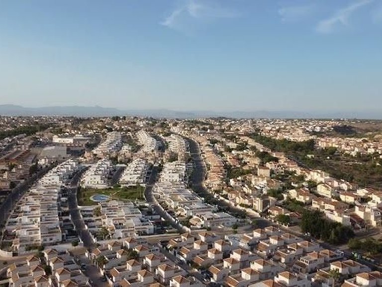 Villa for Sale in La marina, San Fulgencio, Alicante 9