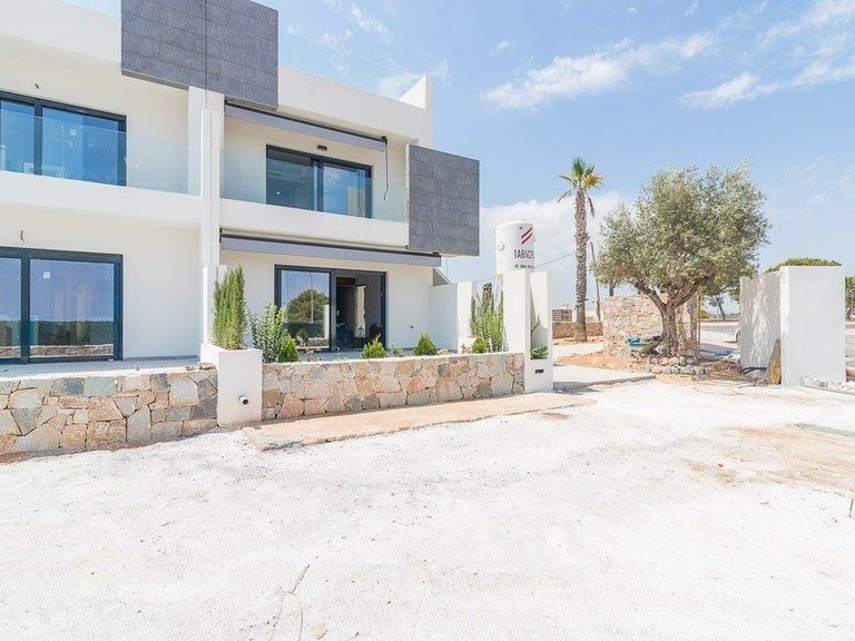 Villa for Sale in Los balcones, Torrevieja, Alicante 27