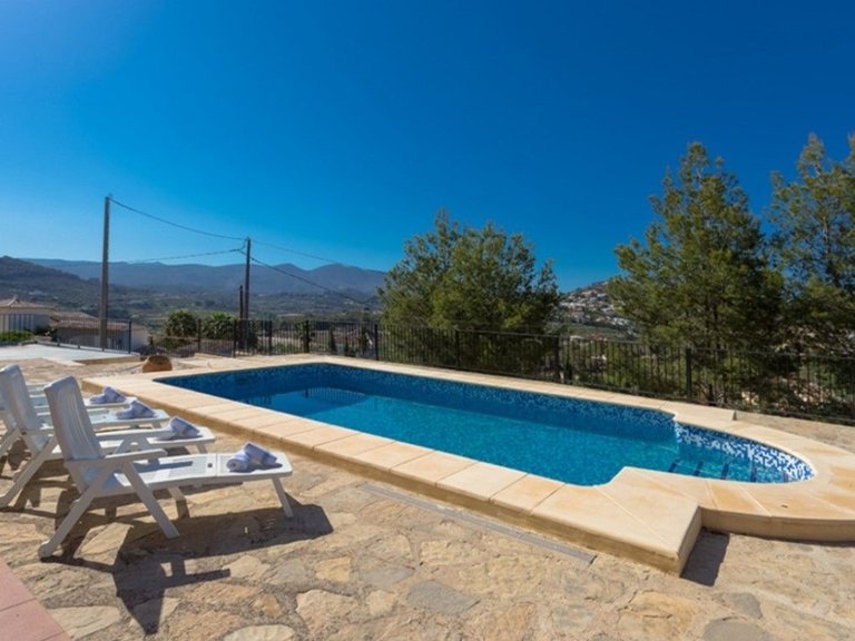 Villa for Sale in Cometa, Calpe, Alicante 2