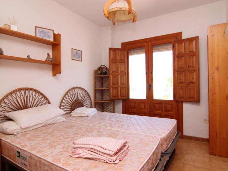 Villa for Sale in Centro urbano 4, Pego, Alicante 57