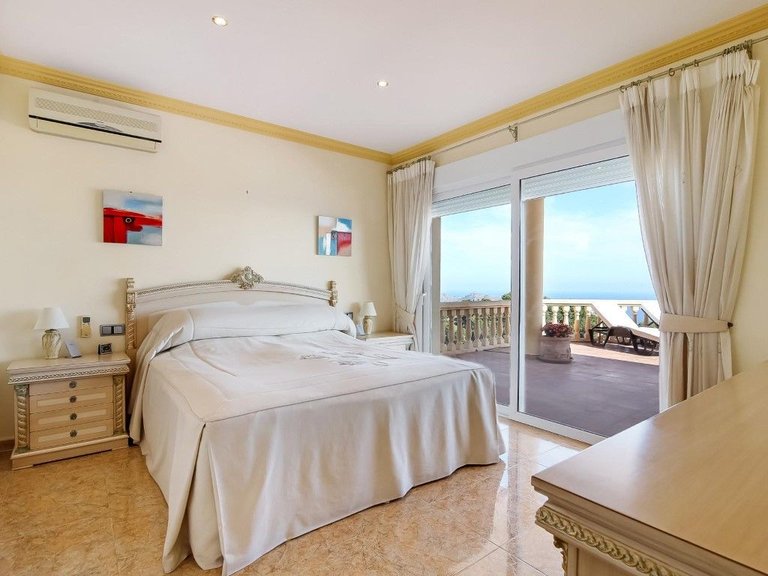 Villa for Sale in La Viña - Montemar - San Jaime, Benissa, Alicante 4