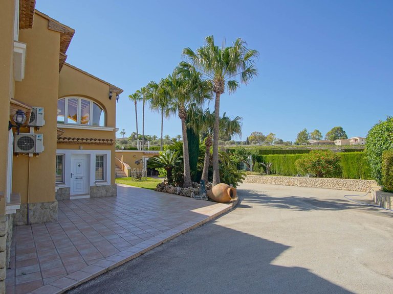 Villa for Sale in Benissa pueblo, Benissa, Alicante 12