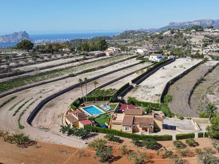 Villa for Sale in Benissa pueblo, Benissa, Alicante 2