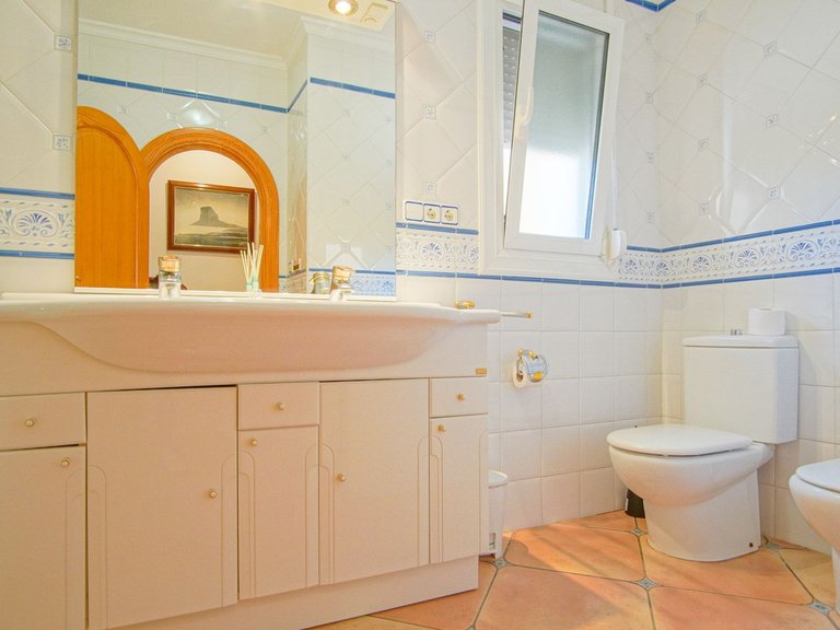Villa for Sale in Benissa pueblo, Benissa, Alicante 25