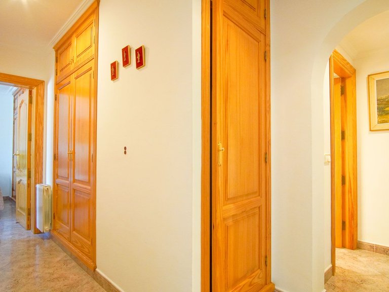 Villa for Sale in Benissa pueblo, Benissa, Alicante 52