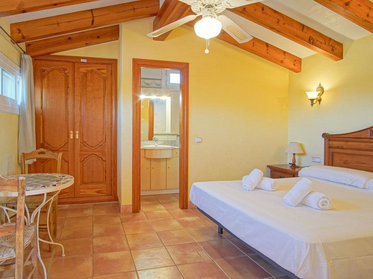 Villa for Sale in Benissa pueblo, Benissa, Alicante 58