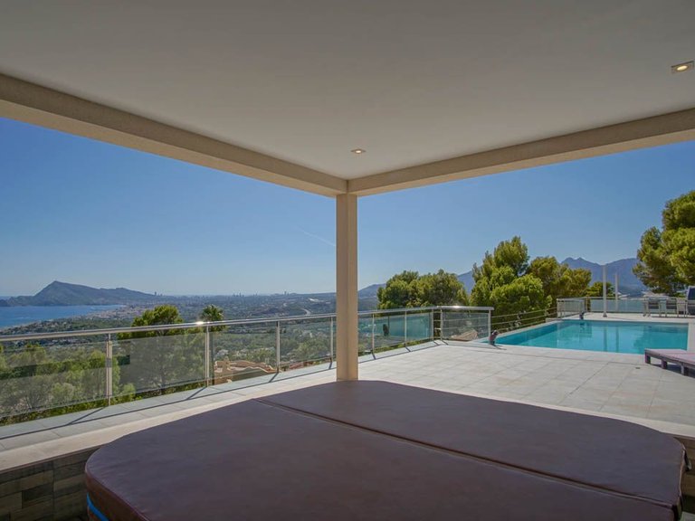 Villa for Sale in Urbanizaciones, Altea, Alicante 13