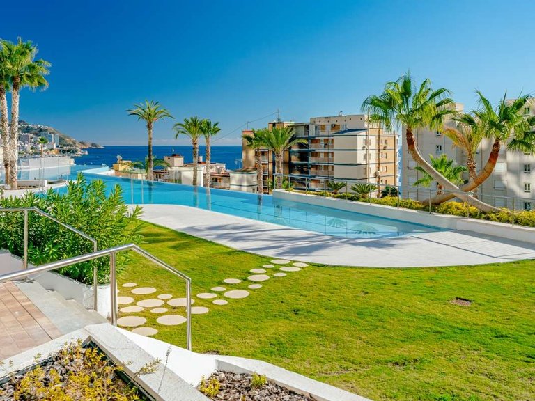 Apartment for Sale in Centro, Benidorm, Alicante 21