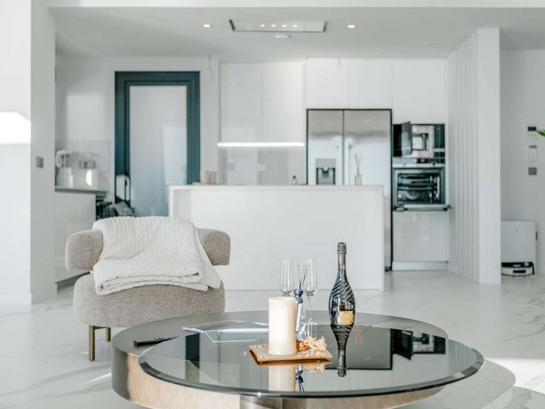 Apartment for Sale in Centro, Benidorm, Alicante 42