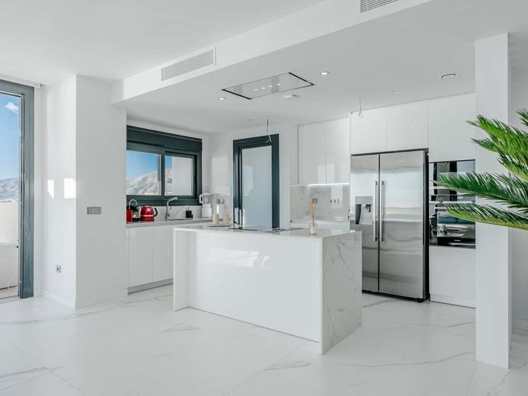 Apartment for Sale in Centro, Benidorm, Alicante 43