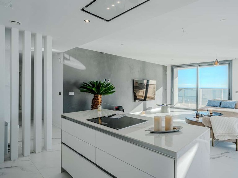 Apartment for Sale in Centro, Benidorm, Alicante 46