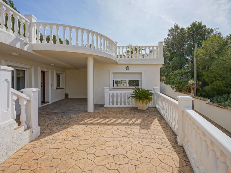 Villa for Sale in La Sierra, Altea, Alicante 36