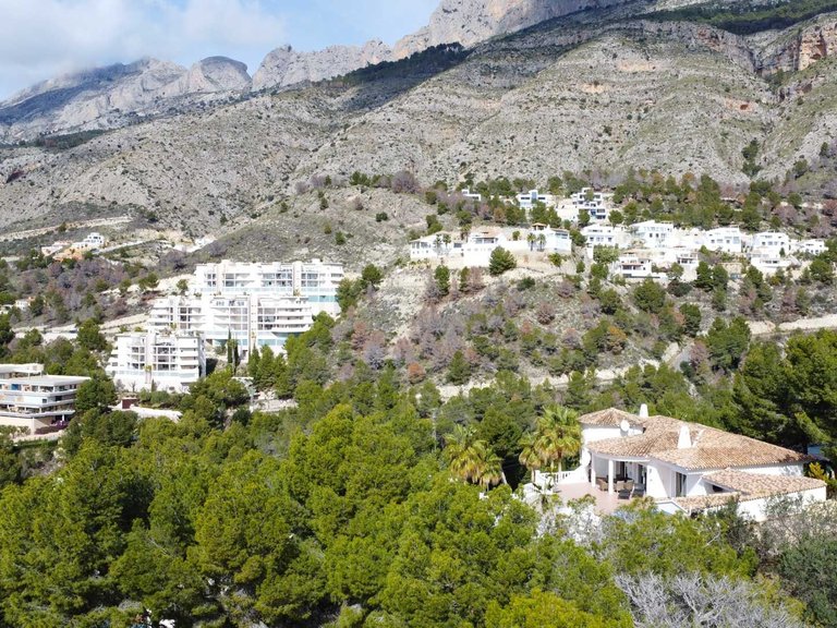 Villa for Sale in La Sierra, Altea, Alicante 40