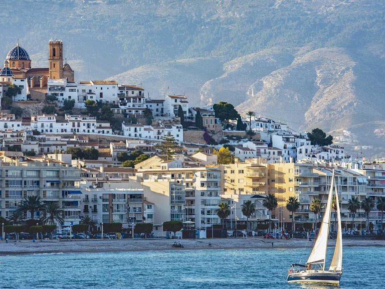 Villa for Sale in La Sierra, Altea, Alicante 51