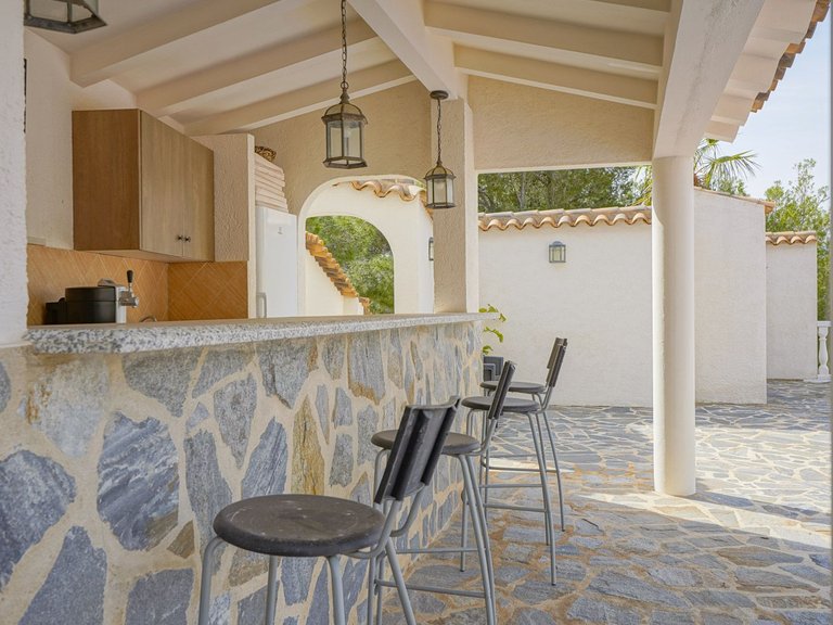 Villa for Sale in La Sierra, Altea, Alicante 9