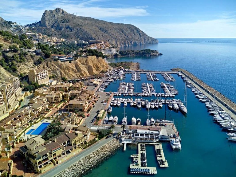 Apartment for Sale in Mascarat, Altea, Alicante 17
