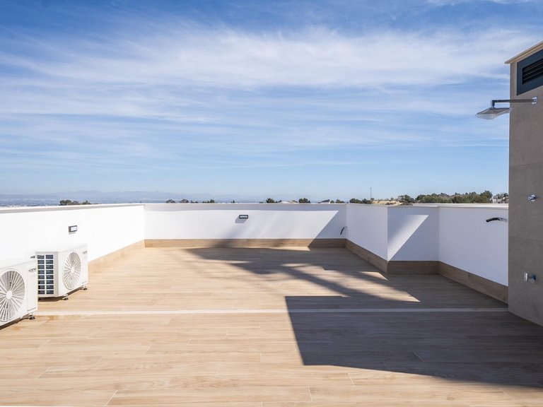 Villa for Sale in Comunidad valenciana, Algorfa, Alicante 23