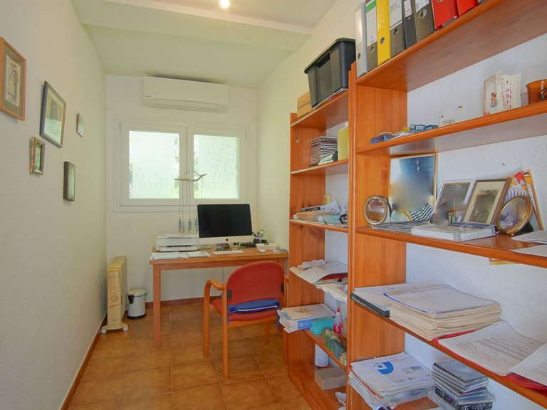 Villa for Sale in Altea la Vella, Altea, Alicante 35