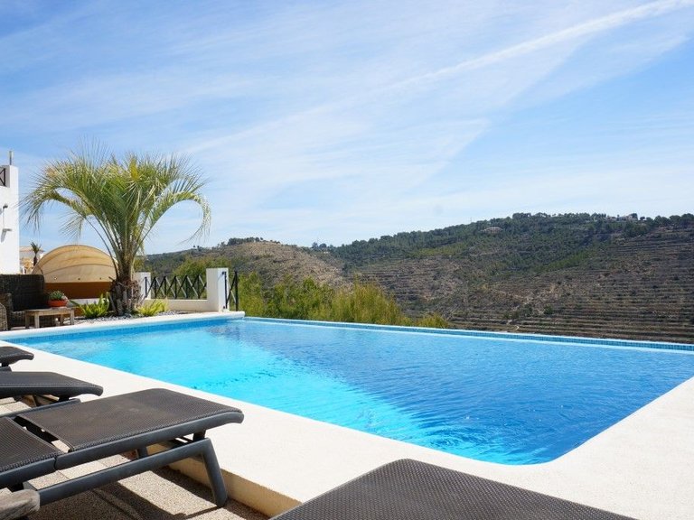 Villa for Sale in Calpe, Alicante 13