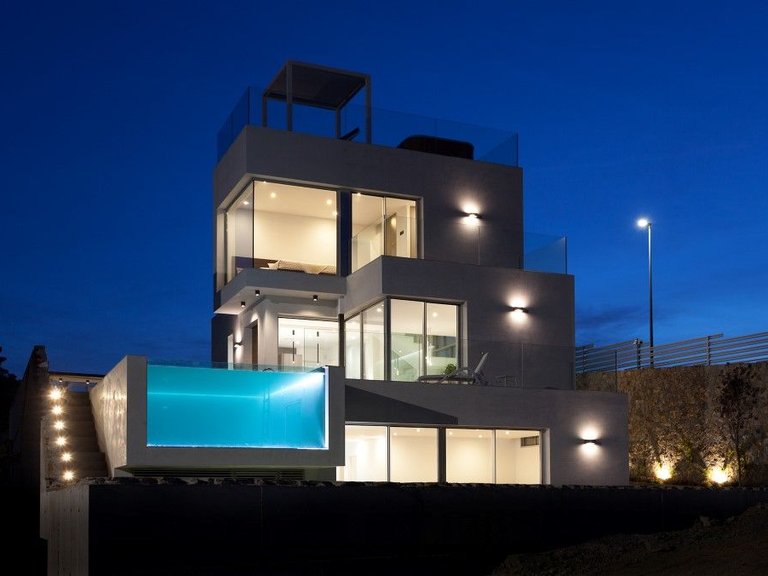 Villa for Sale in Finestrat, Alicante 11