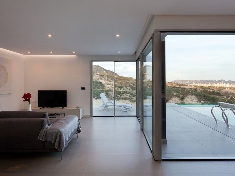 Villa for Sale in Finestrat, Alicante 2