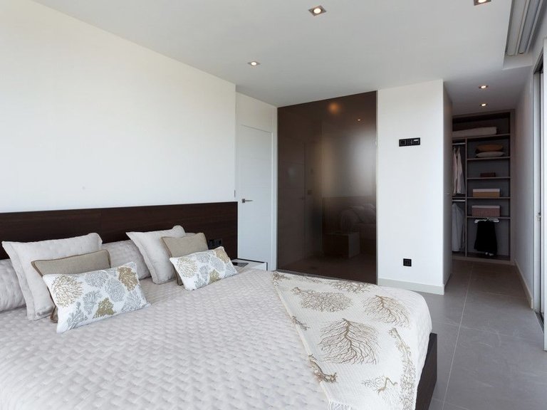 Villa for Sale in Finestrat, Alicante 5