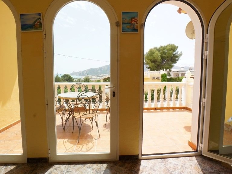 Town House for Sale in Alfaz del PI Pueblo-Urbanizaciones, L'alfas Del Pi, Alicante 14