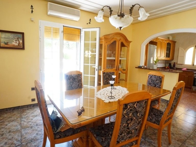 Town House for Sale in Alfaz del PI Pueblo-Urbanizaciones, L'alfas Del Pi, Alicante 6