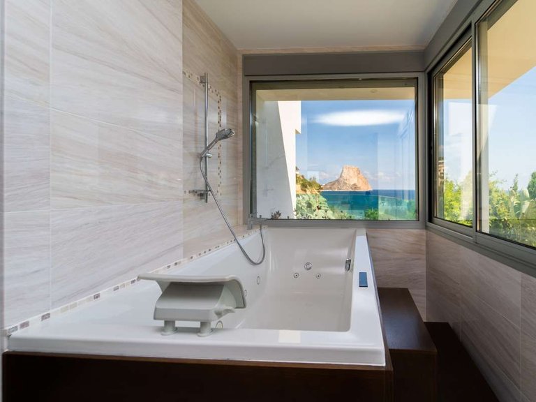 Villa for Sale in Manzanera, Calpe, Alicante 3