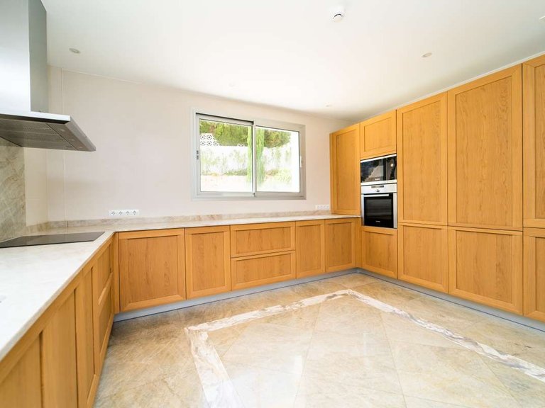 Villa for Sale in Manzanera, Calpe, Alicante 30