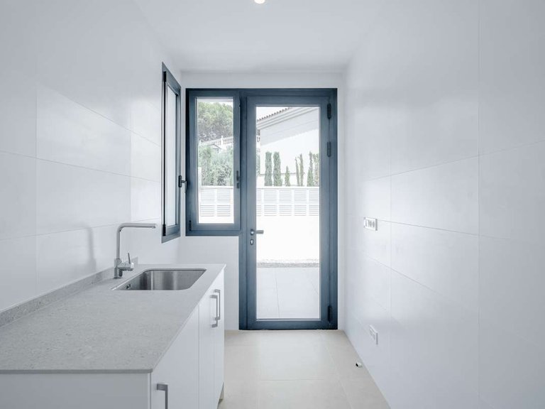 Villa for Sale in Playa de Fossa-Levante, Calpe, Alicante 34