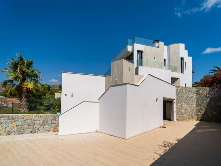 Villa for Sale in Manzanera, Calpe, Alicante 29