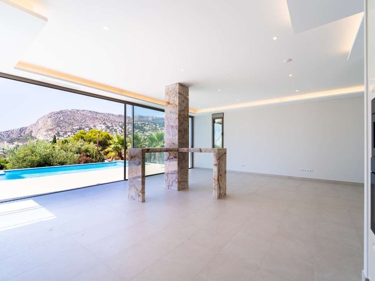 Villa for Sale in Manzanera, Calpe, Alicante 5