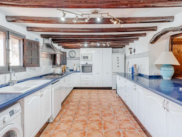 Villa for Sale in Benissa pueblo, Benissa, Alicante 16