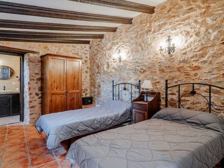 Villa for Sale in Benissa pueblo, Benissa, Alicante 18