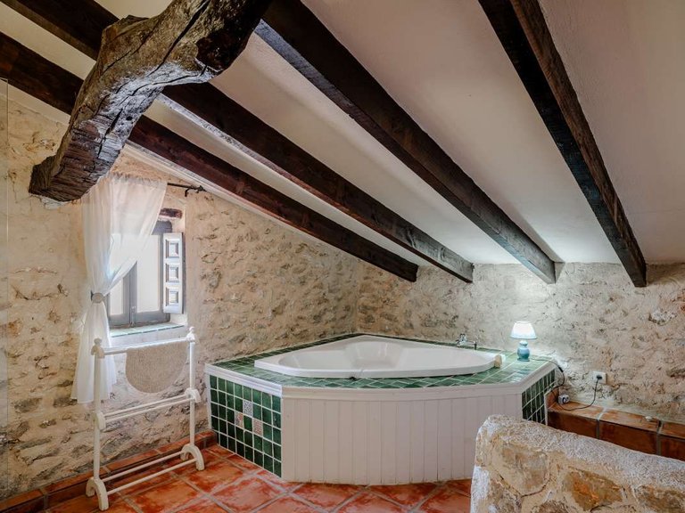 Villa for Sale in Benissa pueblo, Benissa, Alicante 19