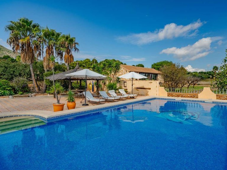 Villa for Sale in Benissa pueblo, Benissa, Alicante 43