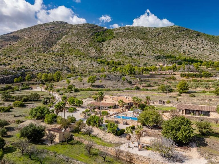 Villa for Sale in Benissa pueblo, Benissa, Alicante 49