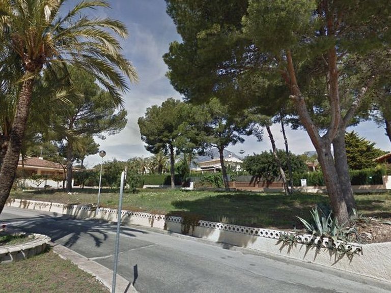 Villa for Sale in Colonia Madrid, Benidorm, Alicante 2