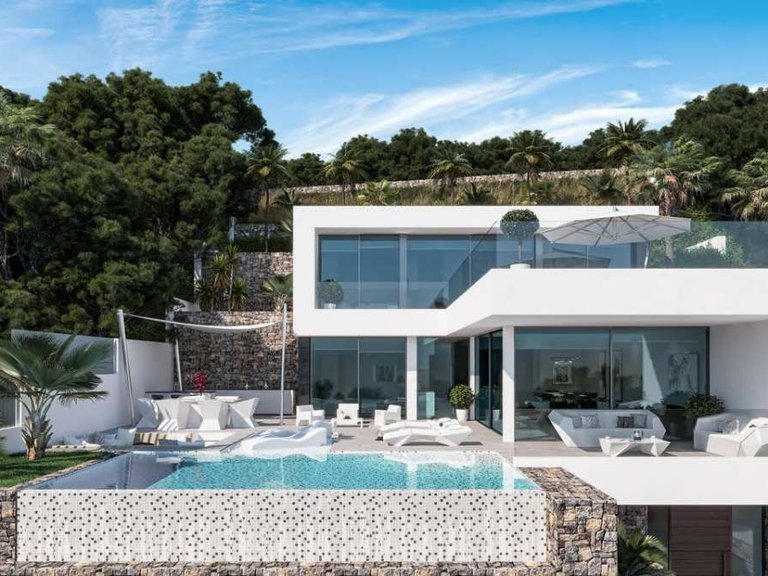 Villa for Sale in Maryvilla, Calpe, Alicante 2
