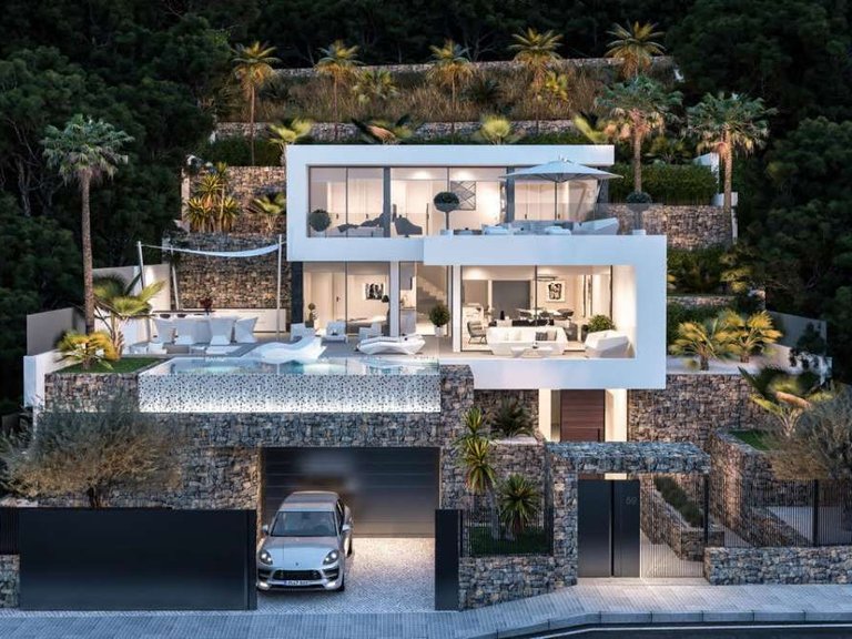 Villa for Sale in Maryvilla, Calpe, Alicante 3