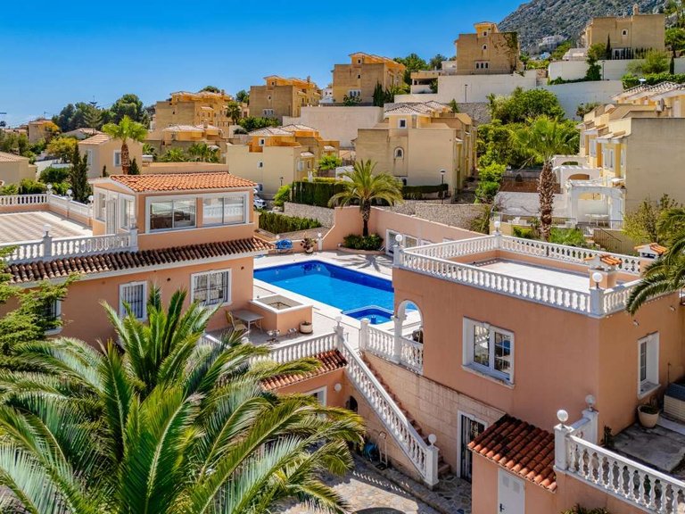 Villa for Sale in Maryvilla, Calpe, Alicante 18