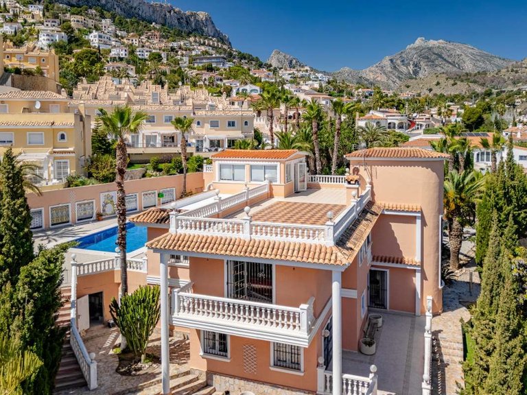 Villa for Sale in Maryvilla, Calpe, Alicante 21