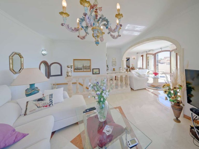 Villa for Sale in Manzanera, Calpe, Alicante 3