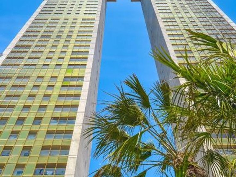 Apartment for Sale in Centro, Benidorm, Alicante 1